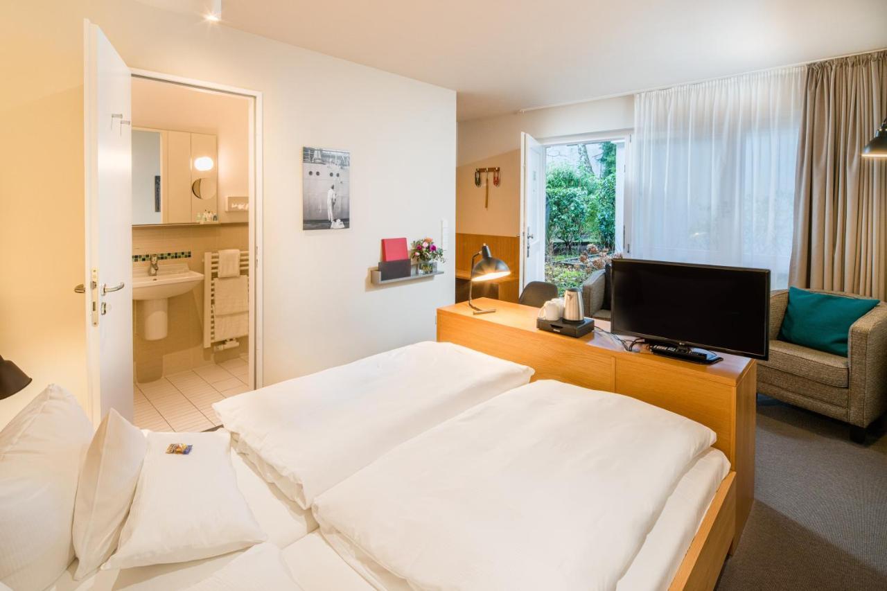 Double Room,974805841:JPEG